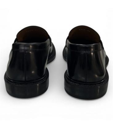 DOUCAL'S Mocassino in pelle nera DU2405PHOEUY007NN00